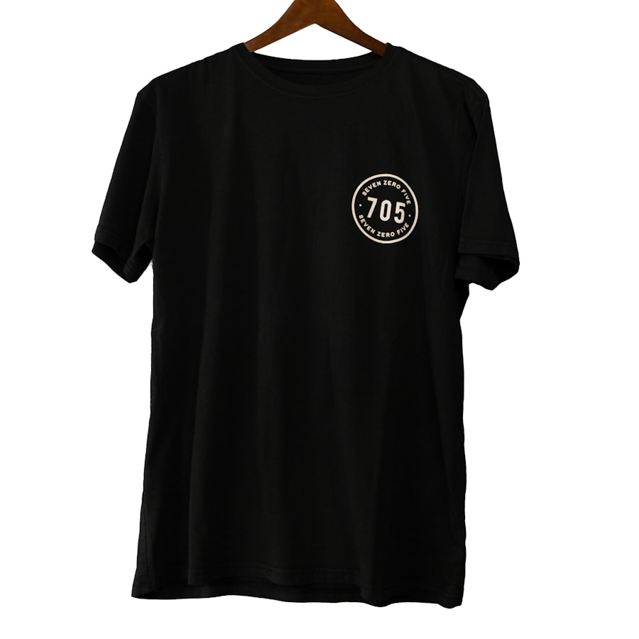 Jup Heavy Tee in black on a hanger